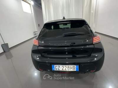 Peugeot 208 PEUGE 208 1.2 PURETECH ALLURE S&S 100CV 208 1.2 puretech Allure s&s 100cv Nero usata Roma