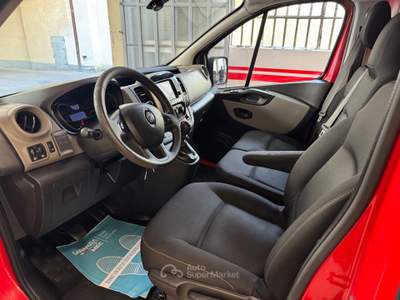 Renault Trafic T27 2.0 dCi 120CV PC-TN Furgone Ice Rosso usata Torino
