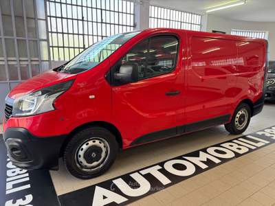 Renault Trafic T27 2.0 dCi 120CV PC-TN Furgone Ice Rosso usata Torino
