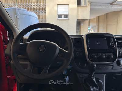 Renault Trafic T27 2.0 dCi 120CV PC-TN Furgone Ice Rosso usata Torino