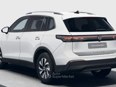 Volkswagen Tiguan VOLKS TIGUAN 1.5 ETSI R-LINE 150CV DSG Tiguan 1.5 etsi R-Line 150cv dsg Bianco usata Roma