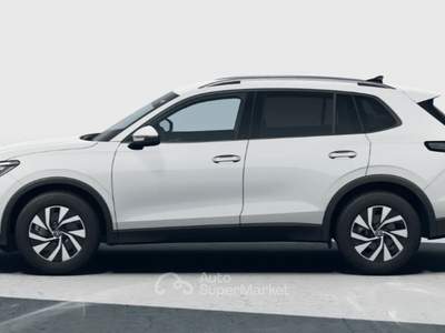 Volkswagen Tiguan VOLKS TIGUAN 1.5 ETSI R-LINE 150CV DSG Tiguan 1.5 etsi R-Line 150cv dsg Bianco usata Roma