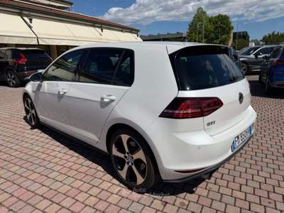 Volkswagen Golf 2.0 TSI DSG 5p. BlueMotion Technology Bianco usata San Donà di Piave
