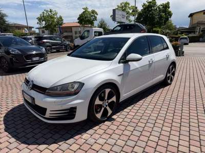 Volkswagen Golf 2.0 TSI DSG 5p. BlueMotion Technology Bianco usata San Donà di Piave