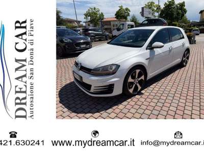Volkswagen Golf 2.0 TSI DSG 5p. BlueMotion Technology Bianco usata San Donà di Piave Volkswagen Golf 2.0 TSI DSG 5p. BlueMotion Technology Bianco usata San Donà di Piave