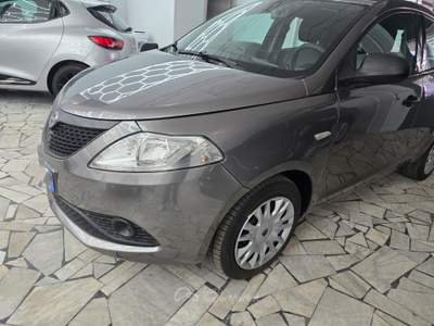 Lancia Ypsilon 5 porte S&S Platinum Grigio usata Atripalda
