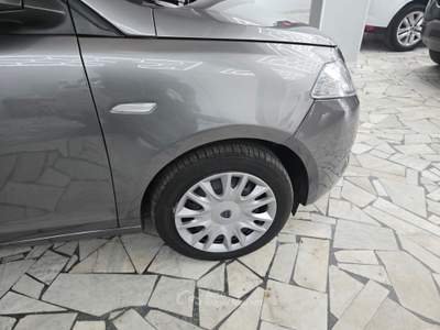 Lancia Ypsilon 5 porte S&S Platinum Grigio usata Atripalda