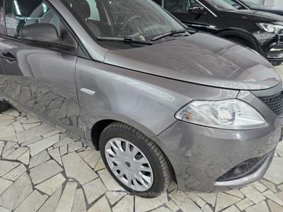 Lancia Ypsilon 5 porte S&S Platinum Grigio usata Atripalda