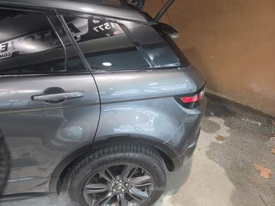 Land Rover Range Rover Evoque Range Evoque 2.0 TD4 180 CV 5p. HSE Dynamic Grigio usata Atripalda