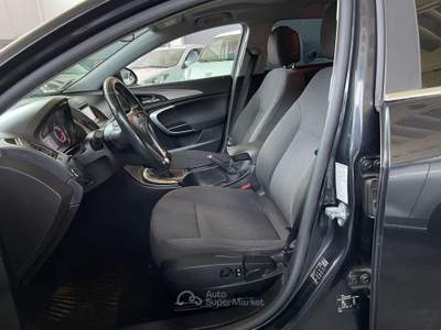 Opel Insignia Insignia I Sports Tourer 2.0 cdti Cosmo 140cv Nero usata La Loggia