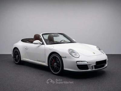 Porsche 911 911 Carrera 4 GTS Cabriolet pdk Bianco usata Castello di Godego