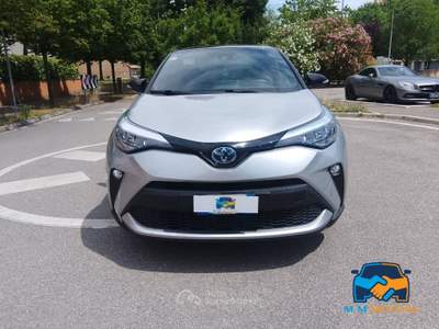 Toyota C-HR 2.0h Trend e-cvt Grigio usata ferrara