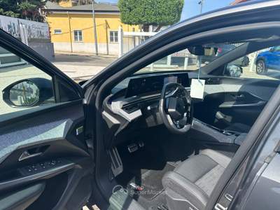 Peugeot 3008 Hybrid 136 e-DCS6 GT Grigio usata Sant'Anastasia