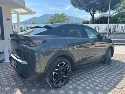Peugeot 3008 Hybrid 136 e-DCS6 GT Grigio usata Sant'Anastasia