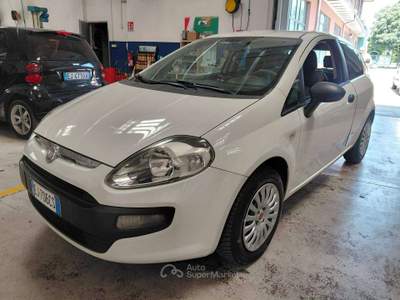 Fiat Punto Evo Punto III 2009 Evo 3p 1.2 Active 65cv Bianco usata Nova Milanese Fiat Punto Evo Punto III 2009 Evo 3p 1.2 Active 65cv Bianco usata Nova Milanese