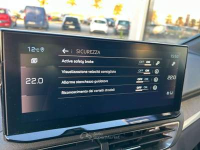 Peugeot 5008 GT PureTech Turbo 130 6mt 7 posti KM 0 Nero usata Bagnaria Arsa