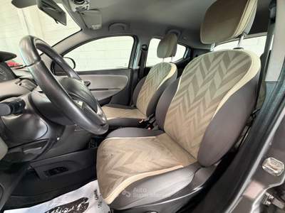 Lancia Ypsilon 5 porte GPL Ecochic Gold Grigio usata Torino