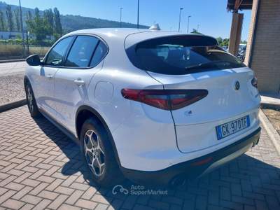 Alfa Romeo Stelvio Alfa Romeo Stelvio 2.2 TDI 190 Cv AT8 Q4 Super Business Bianco usata Corciano