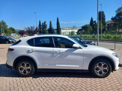 Alfa Romeo Stelvio Alfa Romeo Stelvio 2.2 TDI 190 Cv AT8 Q4 Super Business Bianco usata Corciano