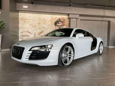 Audi R8 MANUALE 4.2 V8 Bianco usata Campo San Martino