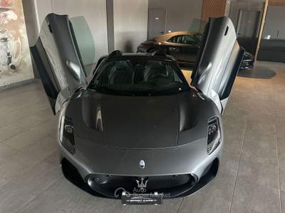 Maserati MC20 Cielo 3.0 V6 630cv rwd auto Argento usata Campo San Martino