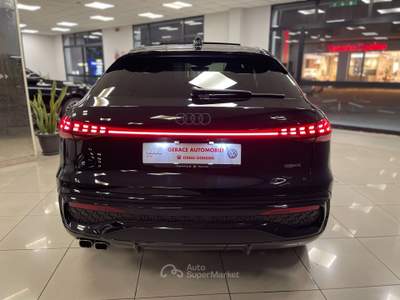 Audi Q5 SPB 2.0 TDI 204cv quattro S line Nero usata Gioia Tauro