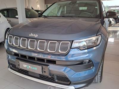 Jeep Compass II 2WD Limited 2022 Blu/Azzurro usata Parete