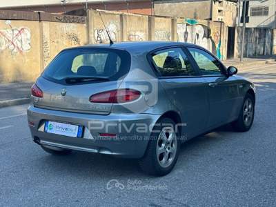 Alfa Romeo 147 ALFA ROMEO 147 1.6 16V TS (105) 5 porte Progression Grigio usata Milano