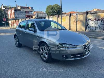 Alfa Romeo 147 ALFA ROMEO 147 1.6 16V TS (105) 5 porte Progression Grigio usata Milano