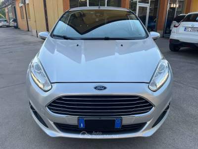 Ford Fiesta Fiesta VI 2013 5p 1.5 tdci Titanium 75cv Argento usata Trevenzuolo