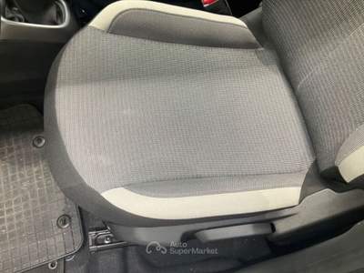 Toyota Aygo Connect 1.0 VVT-i 72 CV 5 porte x-clusiv MMT Bianco usata Benevento