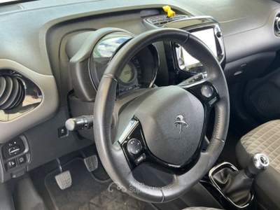 Peugeot 108 S&S 5 porte Allure TOP! Nero usata Benevento