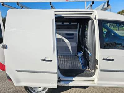 Volkswagen Caddy 2.0 TDI 122 CV 4Motion Furgone OFFICINA MOBILE Bianco usata Maruggio