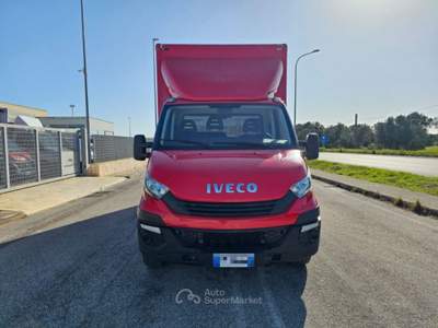 Iveco Daily 35S12 2.3 HPT 120CV CASSA 8 BANCALI Rosso usata Maruggio