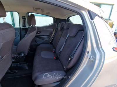 Lancia Ypsilon 1.2 69 CV 5 porte GPL Ecochic Gold Bianco usata Fossombrone
