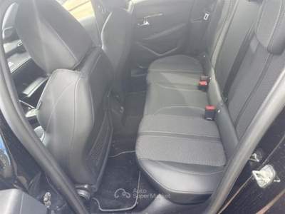 Peugeot 208 GT Hybrid 136 e-DCS6 usata Napoli