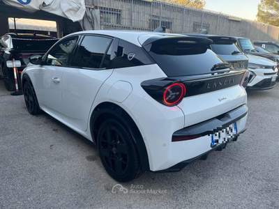 Lancia Ypsilon LX Hybrid e-DCT 100CV usata Napoli