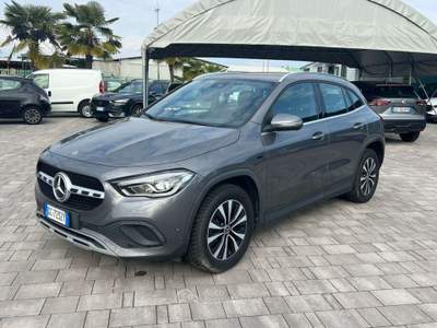 Mercedes-Benz GLA GLA e phev (eq-power) Business Extra auto GC723ZY Argento usata Basiliano