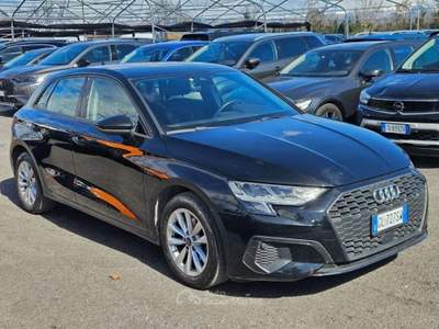 Audi A3 BERLINA 35 TFSI 150cv S TRONIC BUSINESS - GL727SW Nero usata Basiliano