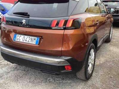 Peugeot 3008 BlueHDI 130cv EAT8 S&S Business - GC042NM Bronzo usata Basiliano