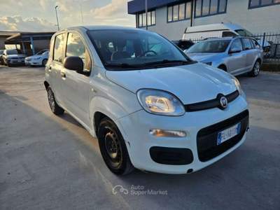 Fiat Panda 1.3 mjt 16v Easy Autovettura  95cv - FL101DM Bianco usata Basiliano