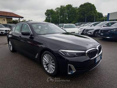 BMW Serie 5 540d LCI 540d mhev 48V xdrive Luxury auto - GG154PZ Nero usata Basiliano