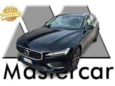 Volvo V60 V60 II 2019 2.0 b4 Inscription auto - GH262HS Nero usata Basiliano