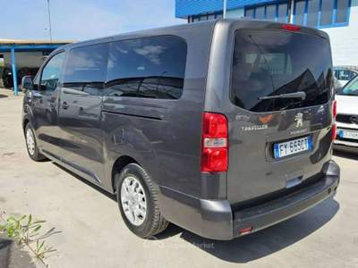 Peugeot Traveller BLUEHDI 150 SeS BUSINESS LONG - FY663CT Grigio usata Basiliano
