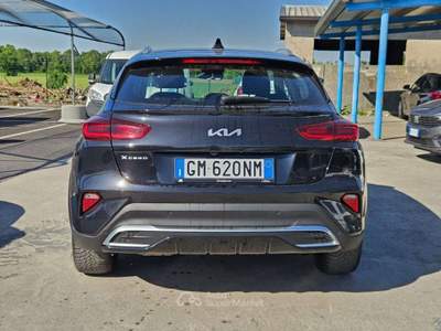 Kia XCeed XCeed 1.6 crdi mhev Business 136cv dct - GM620NM Nero usata Basiliano