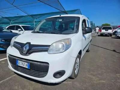 Renault Kangoo 1.5 DCI BLUE Life 5 posti N1 - GC767JH Bianco usata Basiliano