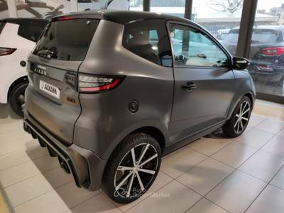 Aixam City GTO Automatic Pelle Alcantara CarPlay Camera Grigio usata Firenze