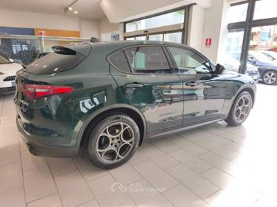 Alfa Romeo Stelvio 2.2 d Q4 190 CV AT8 Navi Sprint Verde usata Firenze