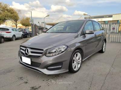 Mercedes-Benz Classe B d Automatic Premium Navi Retroc. Aziendale Grigio usata Firenze