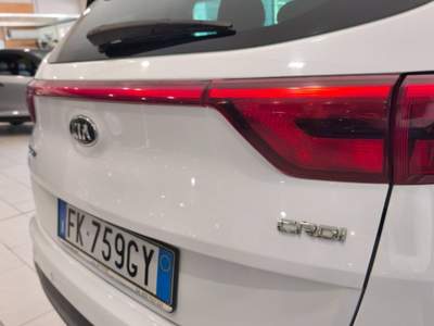 Kia Sportage 1.7 CRDI Business Class Navi Clima Aut. Bianco usata Firenze